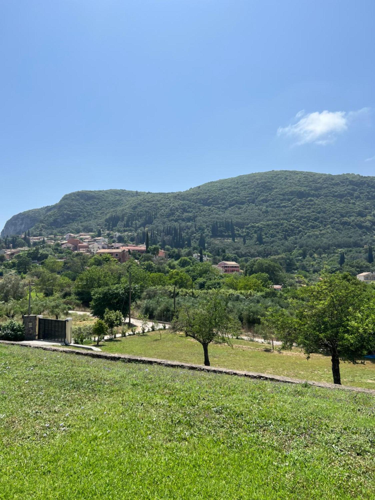 Villa Alexakis Doukades ภายนอก รูปภาพ